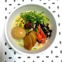 一風堂🍜なんちゃって豚骨ラーメン|makamokaさん