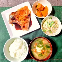 【主菜】ブリカマの照り焼き|シュビラさん