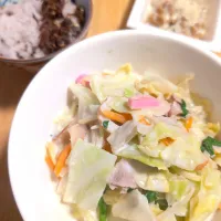 むしょーに食べたくなった米糀ミルクと冷や汁の素で野菜たっぷりちゃんぽん🐽|チョコさん