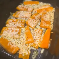 ピーナッツカボチャのチーズ焼き| Blue skyさん