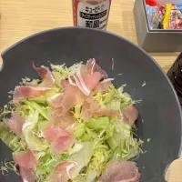 サラダ|꒰՞ ܸ. . ܸ՞꒱さん