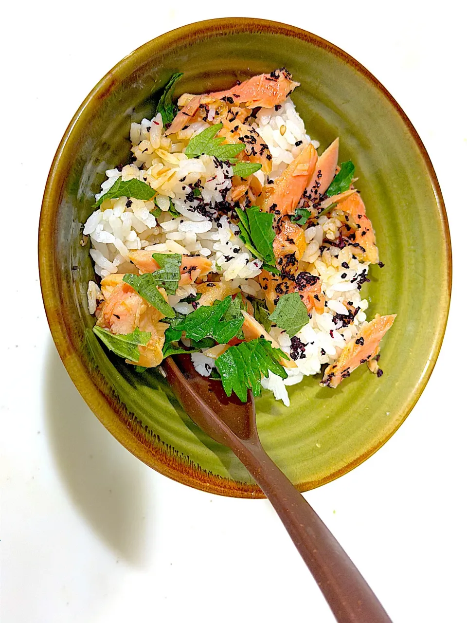 鮭フレークで混ぜご飯|msさん