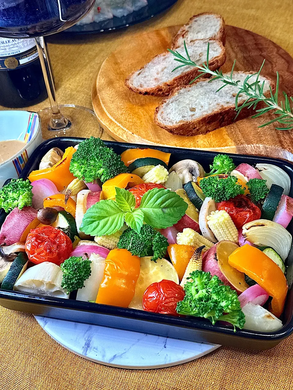 お家にアルモンデ.｡.:*☆ホットサラダ|鬼百合さん