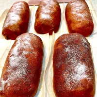 粉糖振る前のいちご🍓シュトーレン💕|ユキちゃんさん