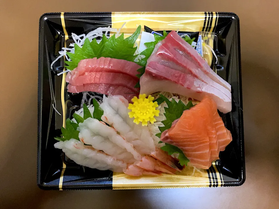 BN お造り盛合せ（4色盛）|ばーさんさん