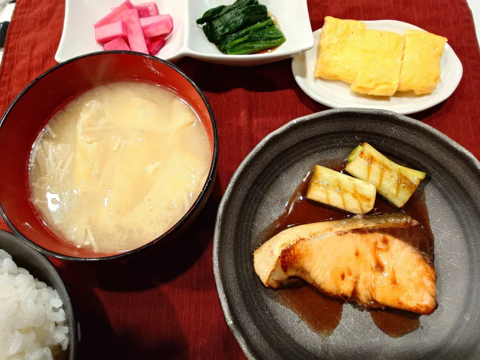 鰤の照り焼き定食|伊藤央さん