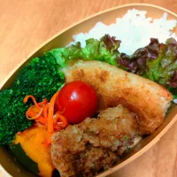 唐揚げとコロッケ弁当|アボカド🥑さん