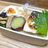 鯖の塩焼きのっけ弁当☆冷凍ハンバーグ|まな☆さん