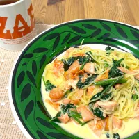 サーモンとほうれん草のクリームスパ| songさん