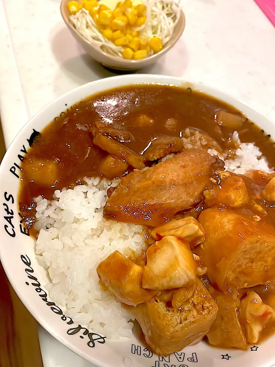 おっさん飯　サラダ　カレー|ひげおやじさん