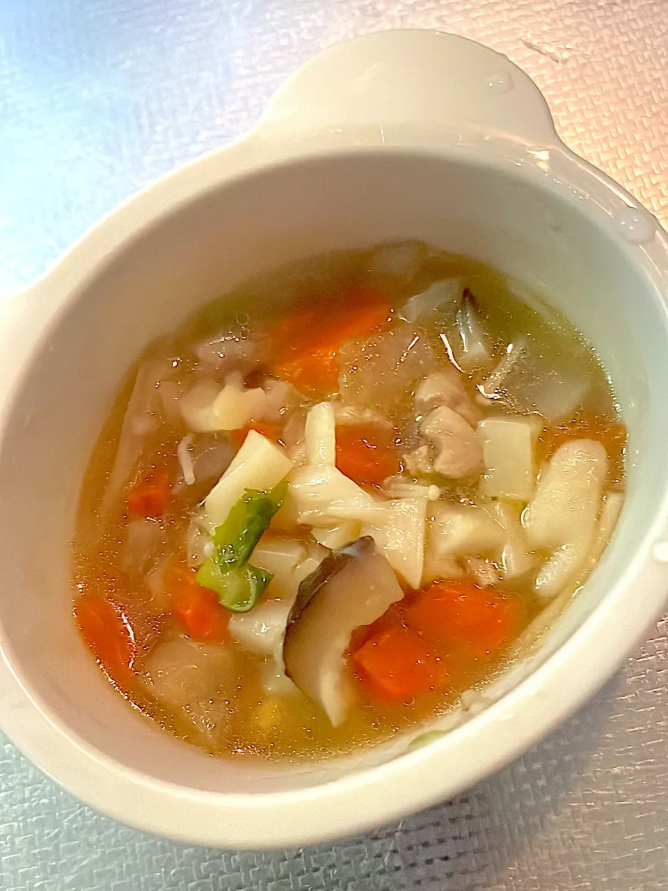 すいとん作って、孫用の離乳食も取り分けて細かくしてみました。食べてくれるかな😋|abekoさん