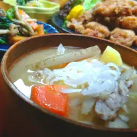 アルモンデ豚汁🐷|とまと🍅さん