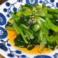 パパ作🥸ちぢみ小松菜のお浸し|ぱんだのままんさん