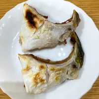 ワラサのカマ焼き| ゆきんころんさん