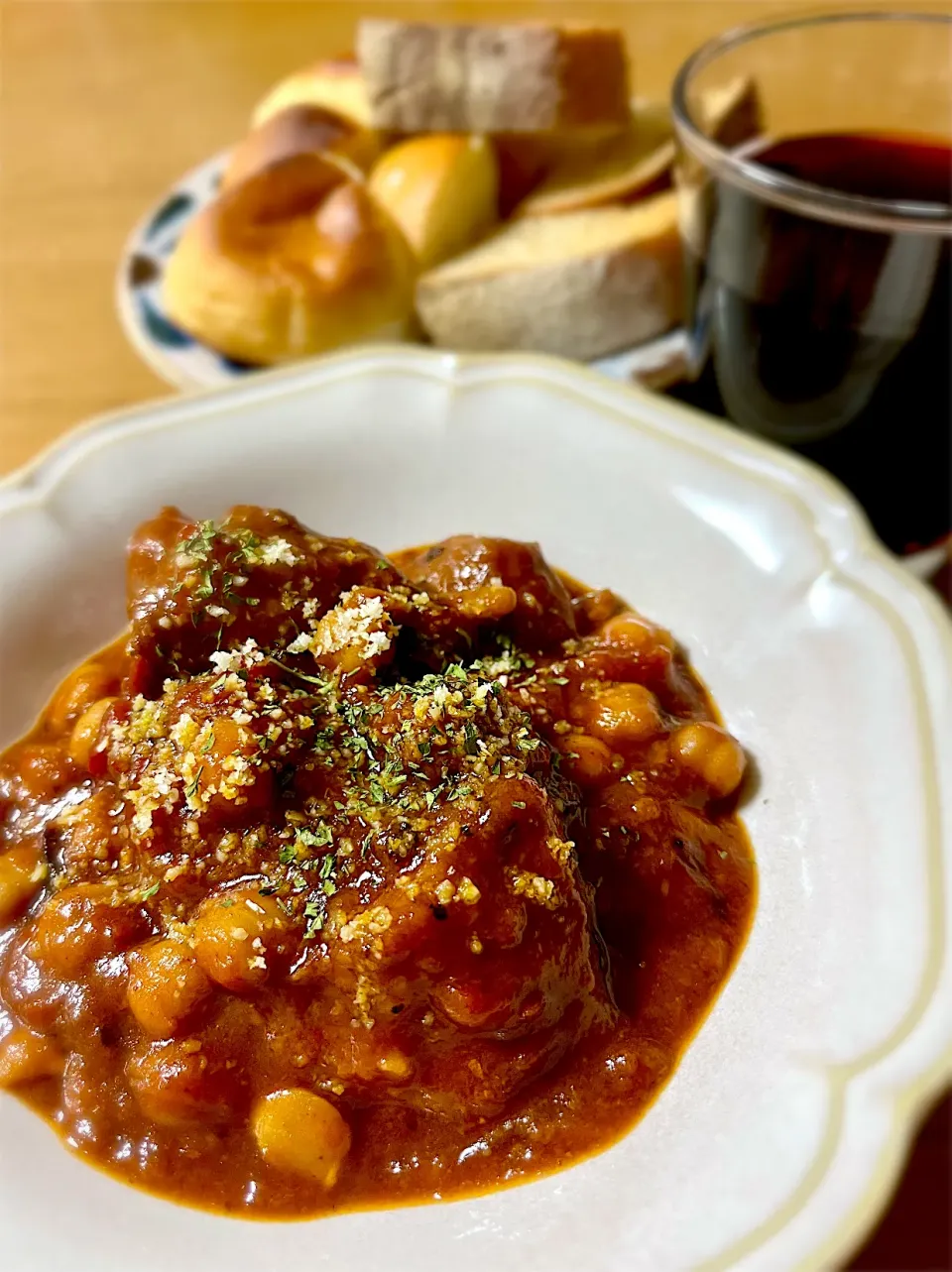 豚すね肉とひよこ豆のトマト煮込み|deekay71さん