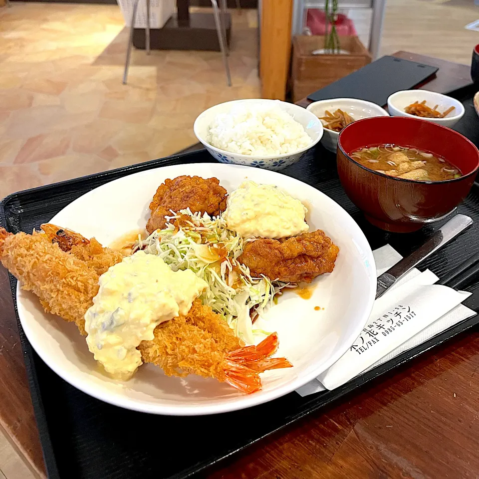 エビフライ＆チキン南蛮定食|skyblueさん