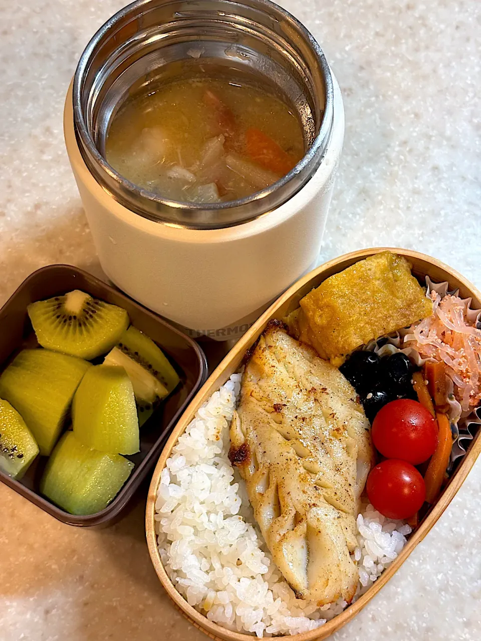 娘お弁当（たらソテー）|takezooさん