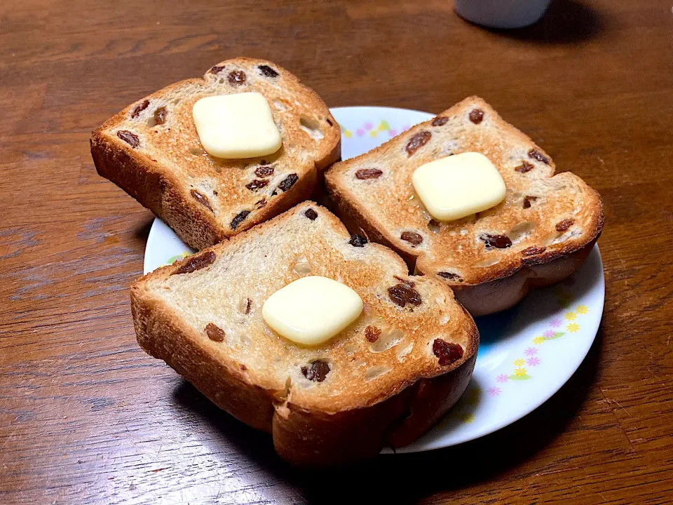 ぶどうパン|はっちぃさん