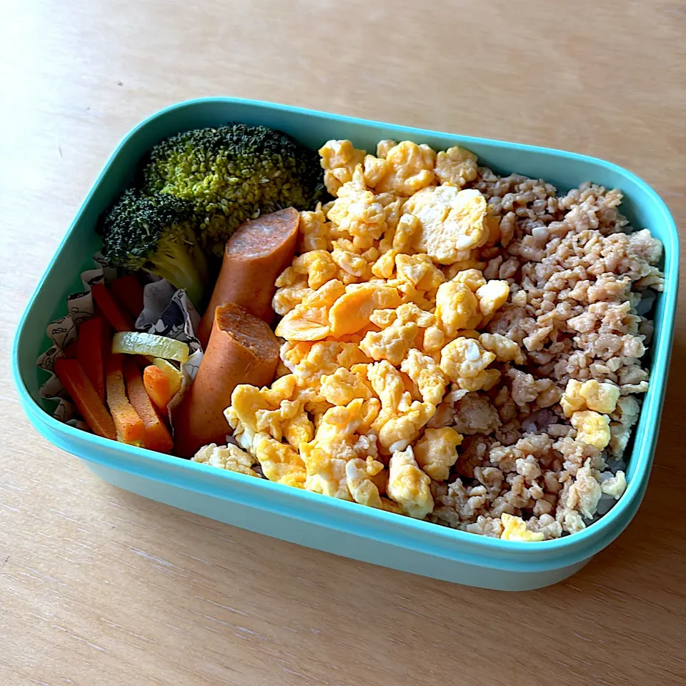 そぼろウインナー弁当|☺︎Forestさん