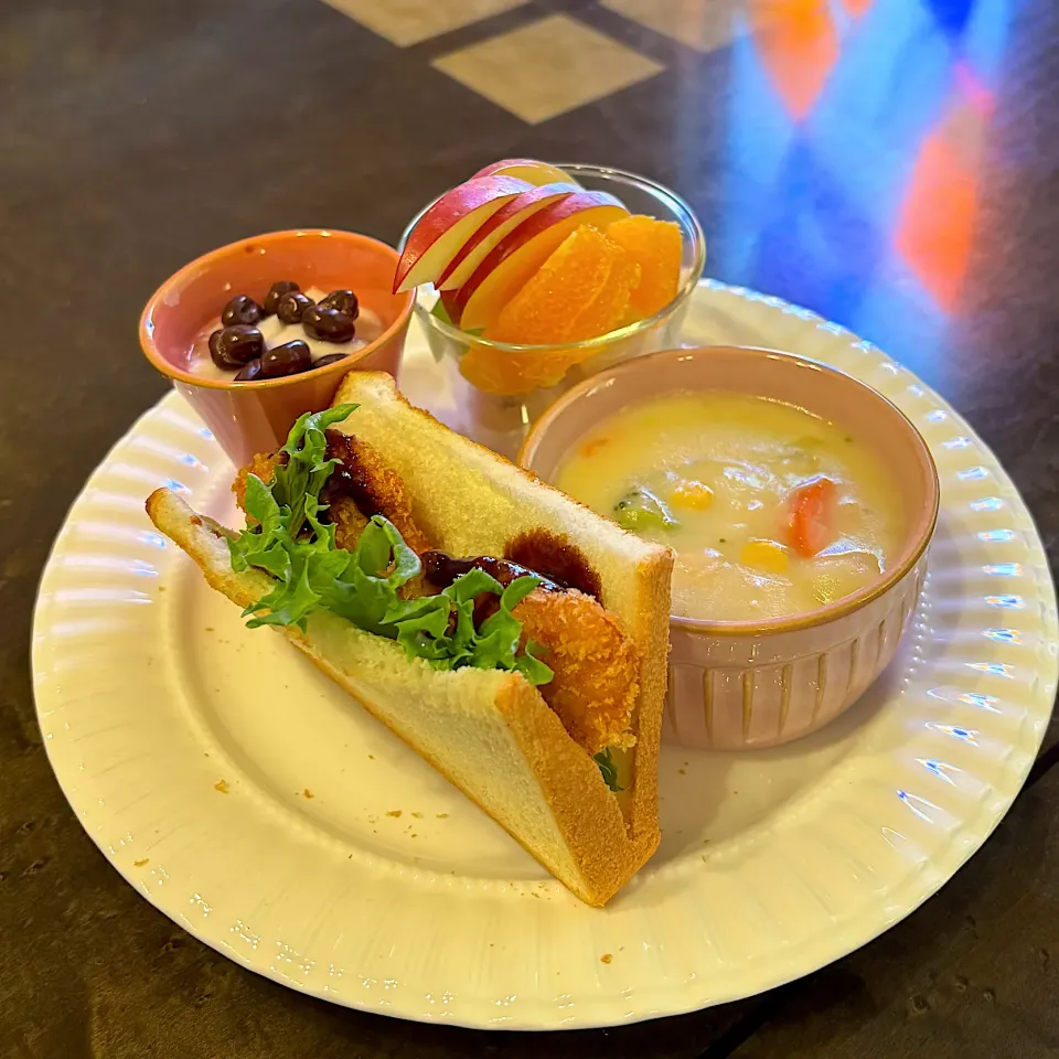 チキンカツ  サンド|かっちゃん杉さん