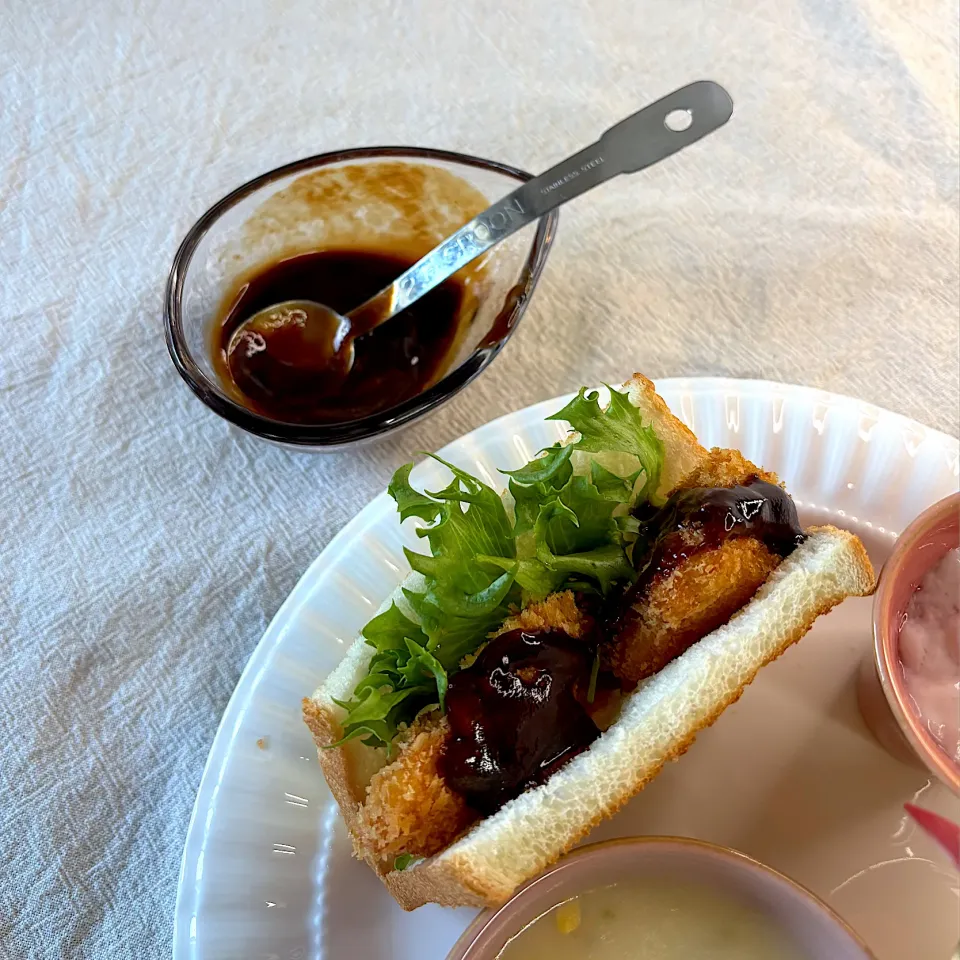 カツにソース|かっちゃん杉さん