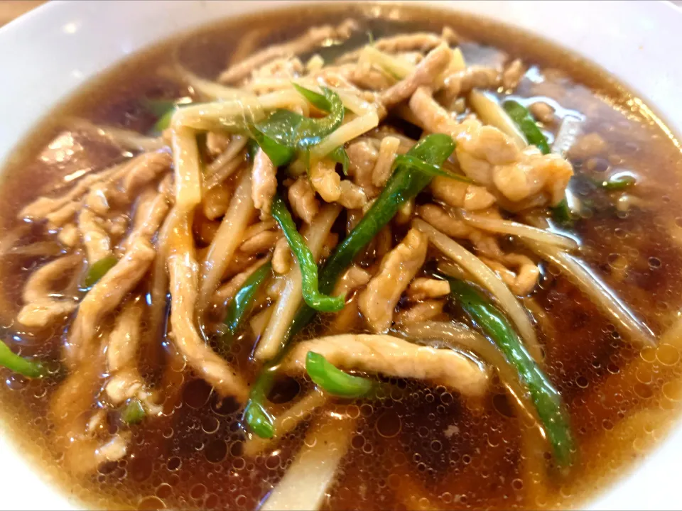 【1948年創業】 
中国料理 華興
豚肉細切りソバ
＠西巣鴨4分 
(JR板橋駅から徒歩10分)
25325
〈醤160塩53噌󠄀23タ11昆9出15 F17冷27混5つ3焼1ポ1〉|大脇さん