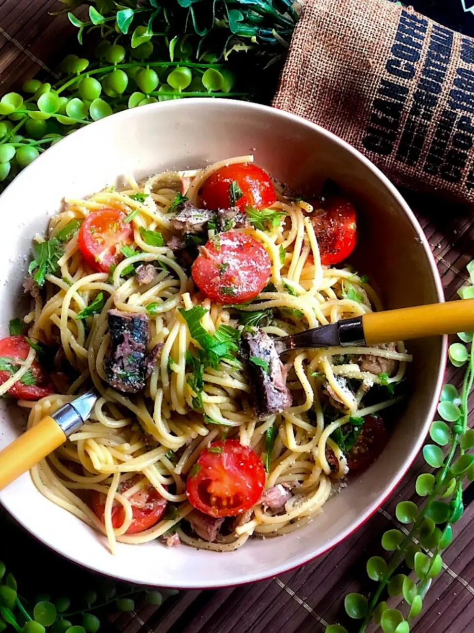 サバ缶とプチトマトのパスタ|MAPITEEさん