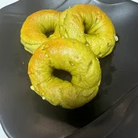 手作り【🍵抹茶🍵ホワイトチョコチップベーグル】|sachiさん