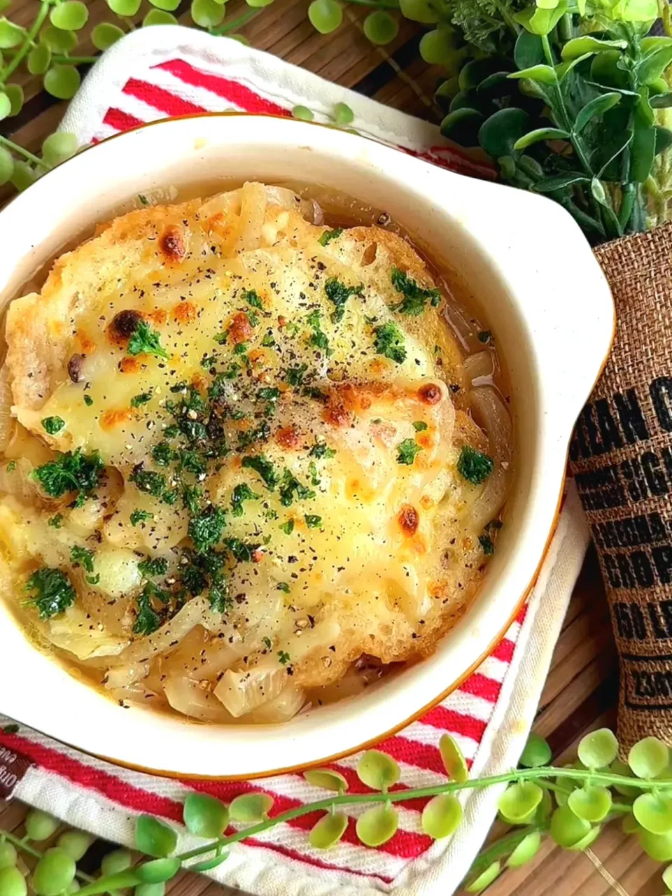 オニオングラタンスープ|MAPITEEさん