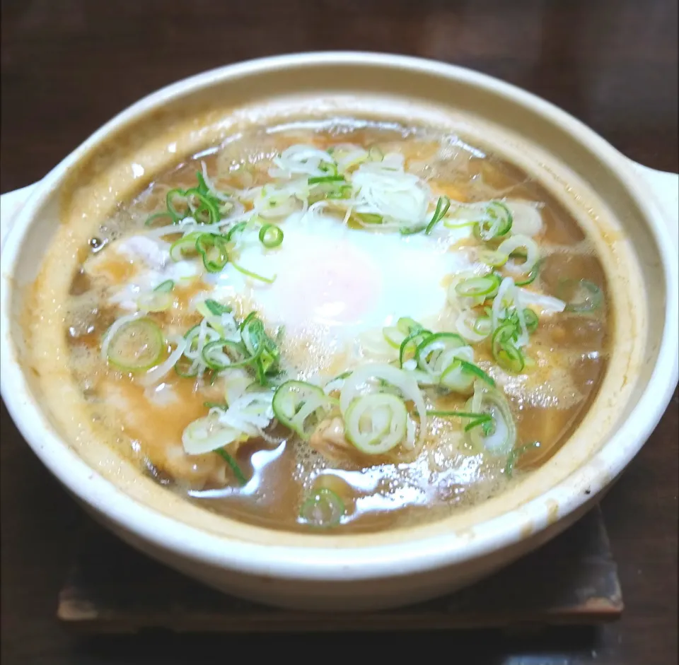 カレー鍋焼きうどん😂🍛🍲|ソコツモノさん