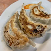 えぞ菊　餃子　250円| みーさん