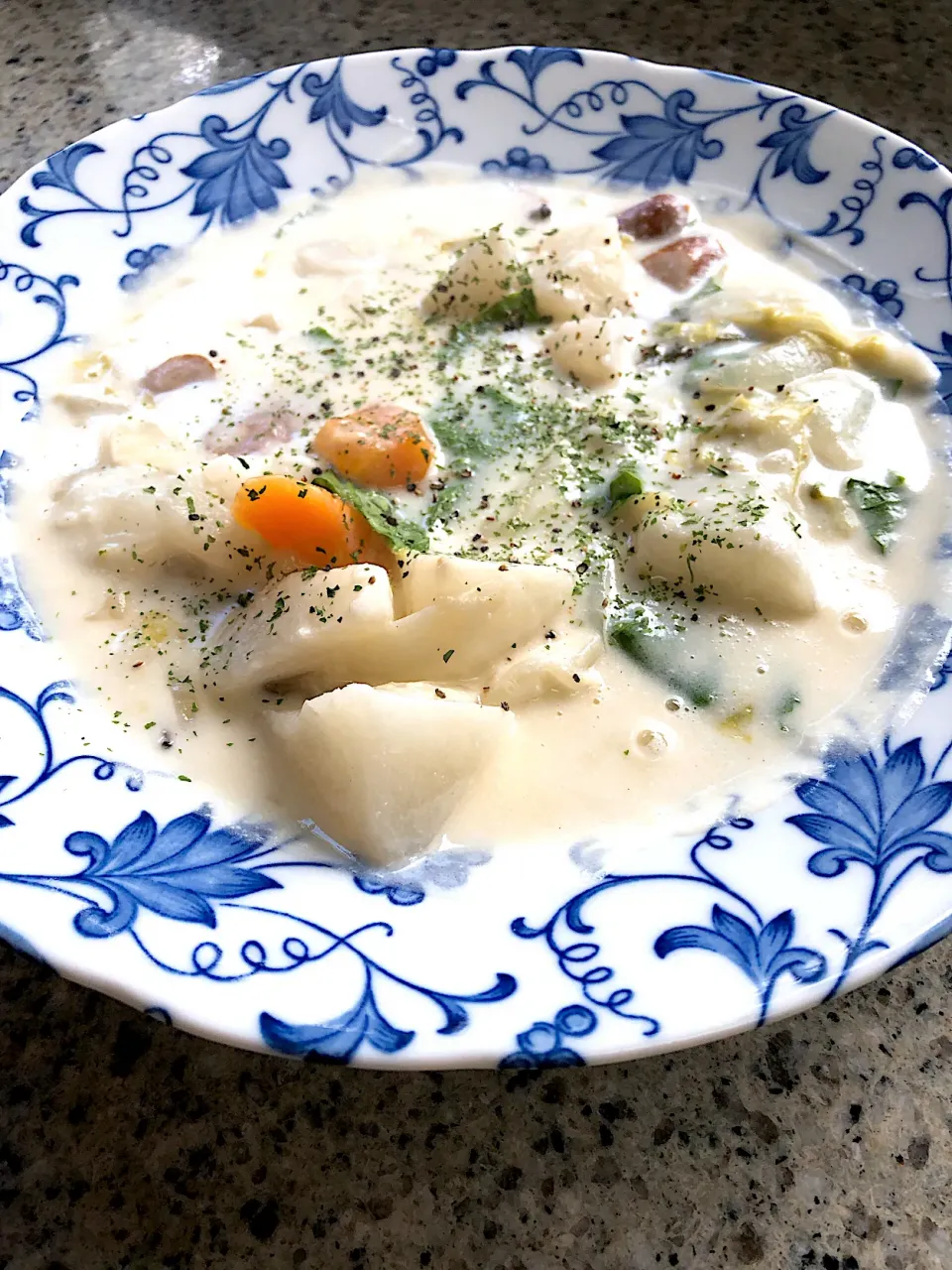 大根と米粉の白味噌クリームシチュー🍲|ヨウコさん