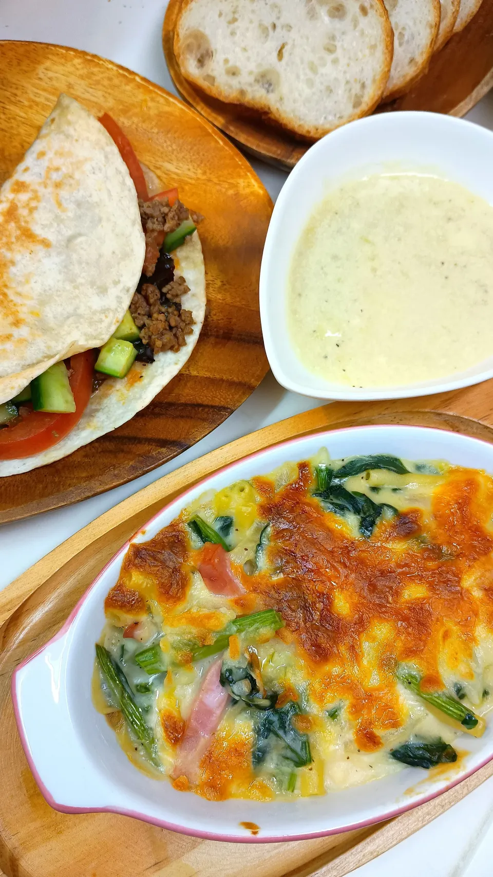 グラタンと、トルティーヤ|しのてらさん