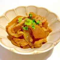 大根と豚肉の甘辛炒め煮🥢| chibiさん