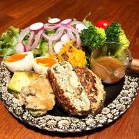 椎茸とズッキーニの肉詰め（ネギ塩タレ）|kaladacafemakumaさん