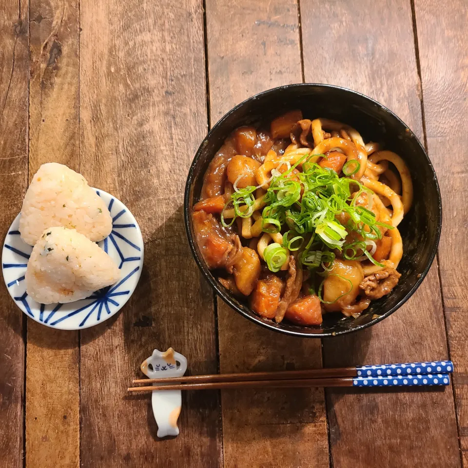 カレーうどんとおにぎり|KEITAさん