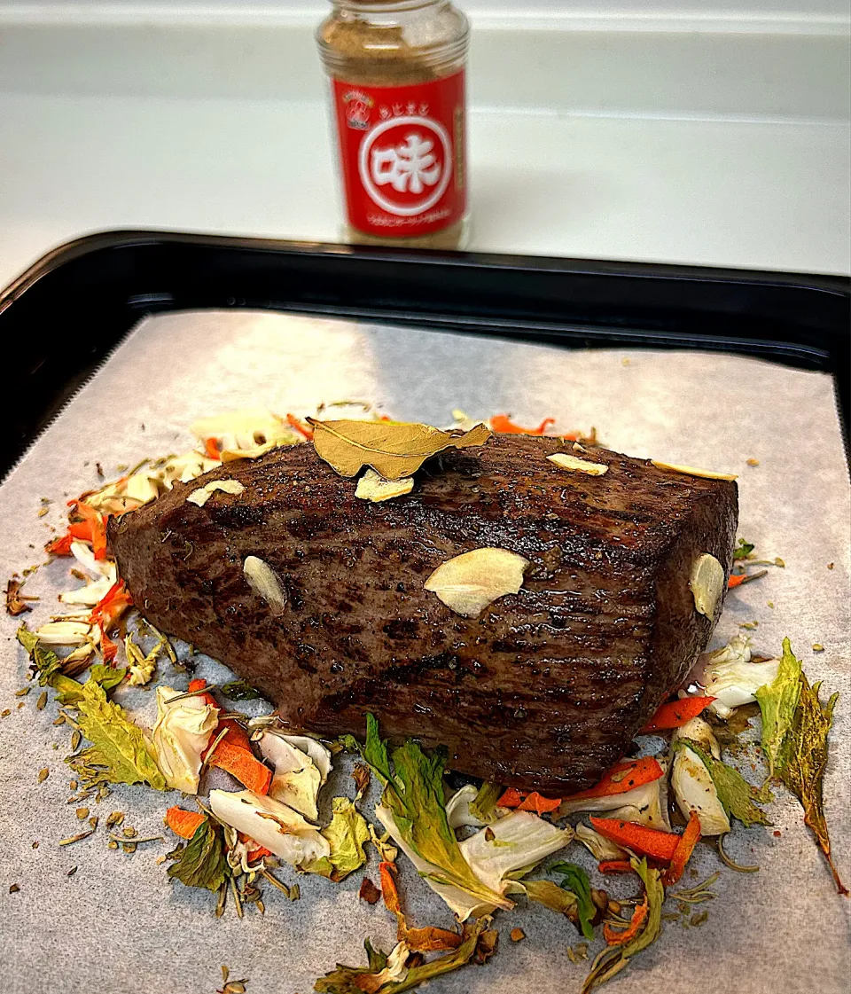 オーブン焼きローストビーフ|バイパーJIJIさん