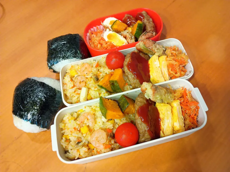 次男・私弁当&おにぎり|tamagomagomagoさん