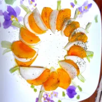 さかぽんさんの料理 簡単4分！柿と蕪のシンプルサラダ🍀|ももさん