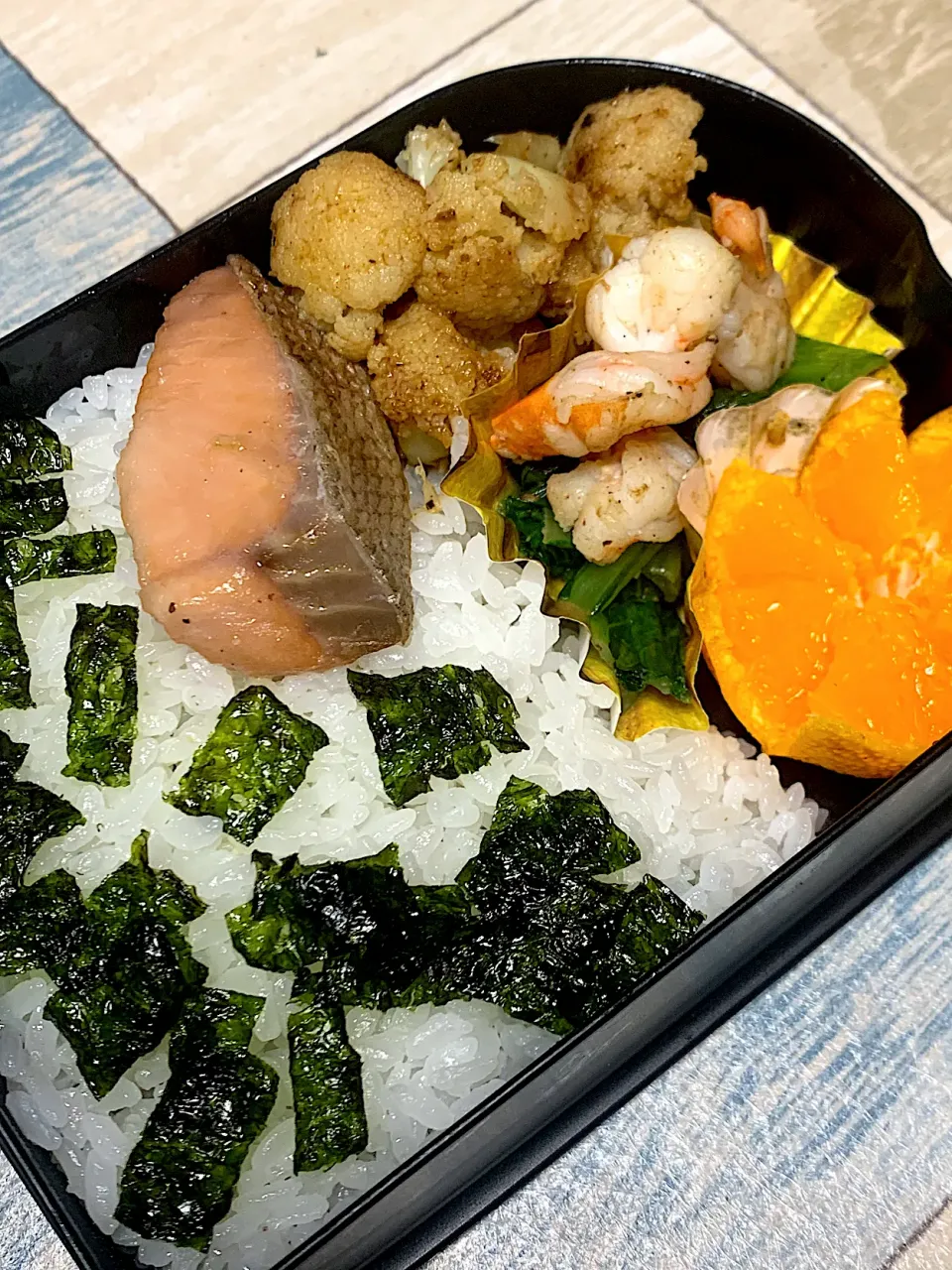 12/5のり弁🖤|みっこちゃんさん