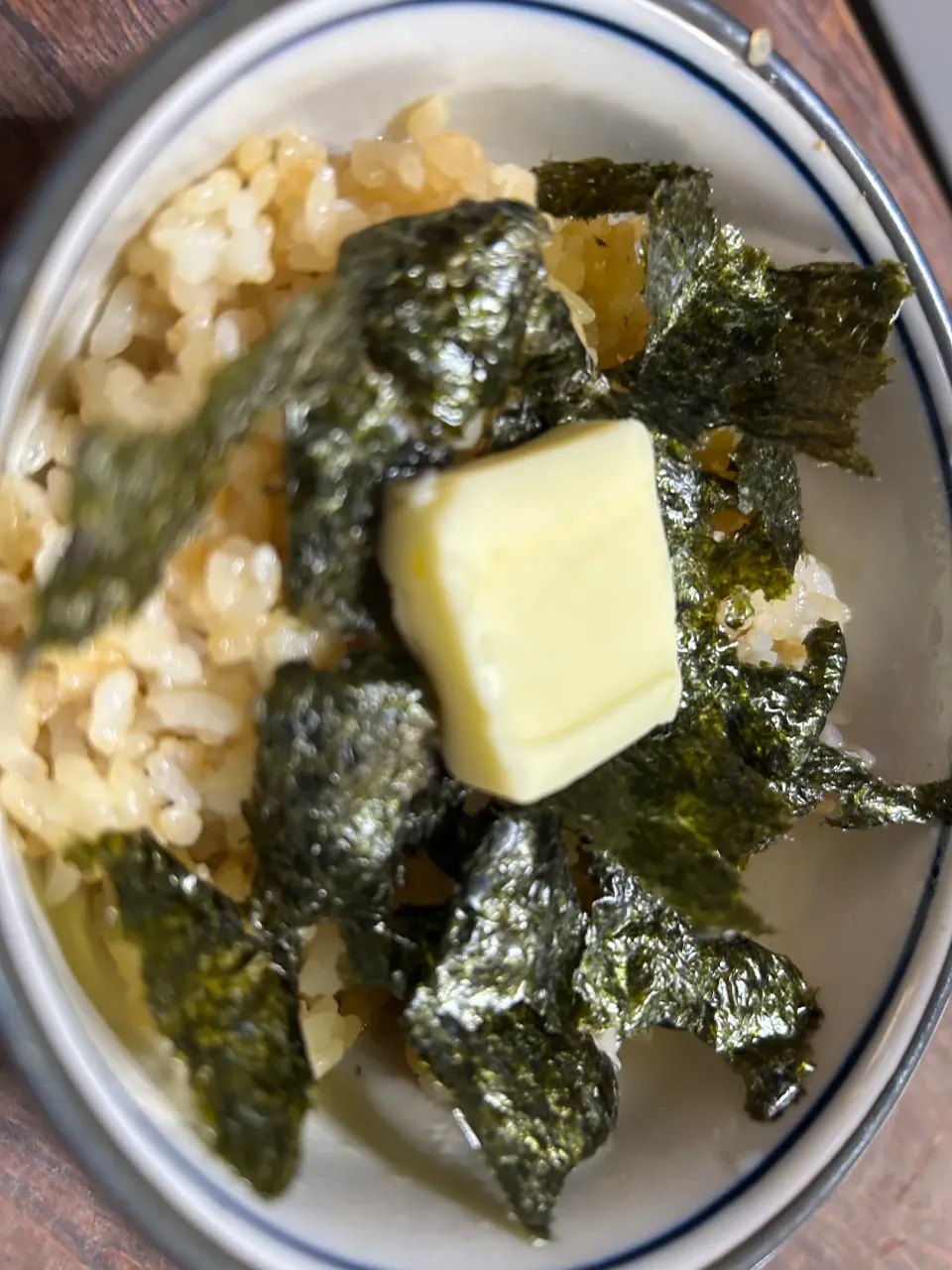 焼きのりバターご飯を作りました！|トモちゃんさん