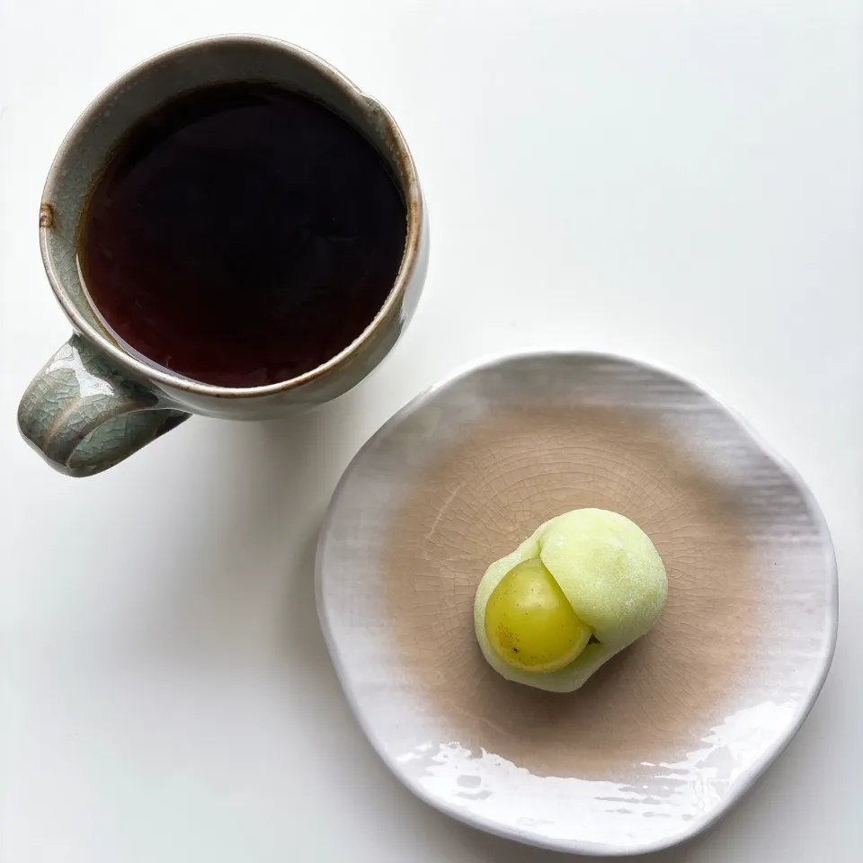 シャインマスカット大福|ちゃみこさん