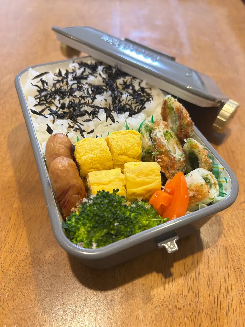 今日のお弁当|トントンさん