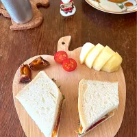 朝ごはん♯オムレツサンド|小松菜さん