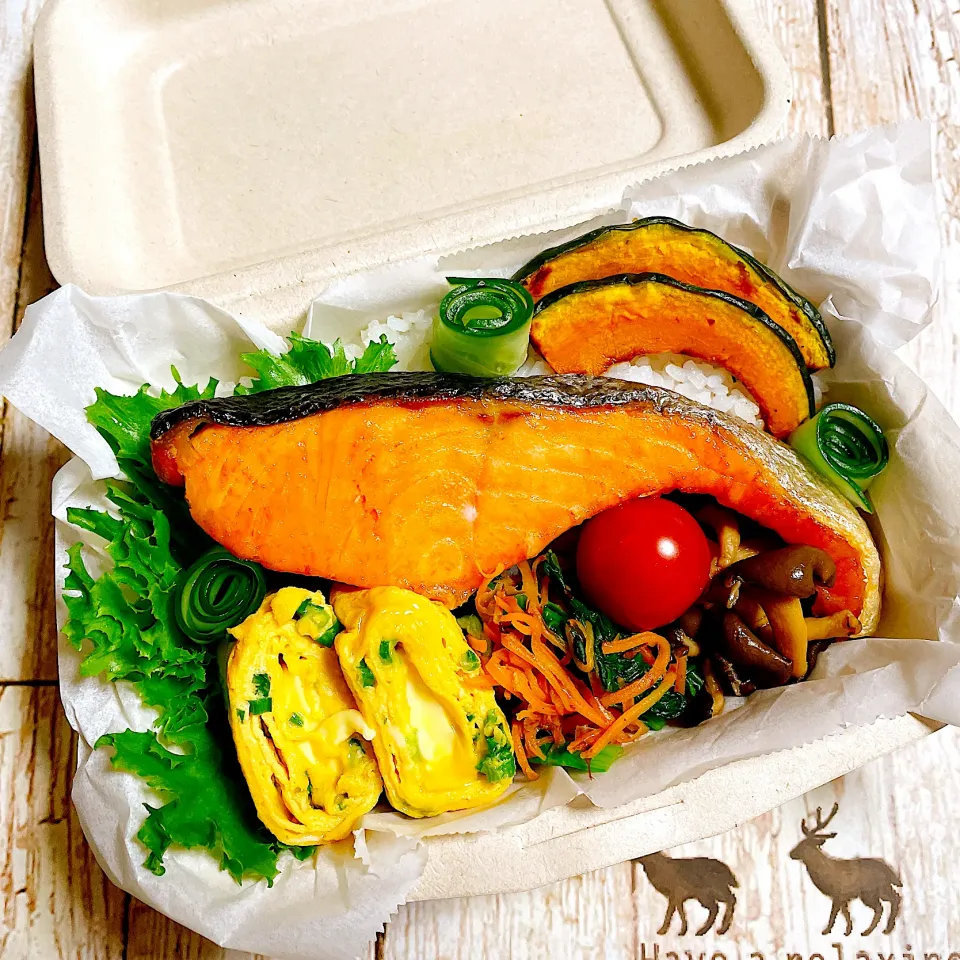 🐟昼【鮭弁当】🐟|Laniさん