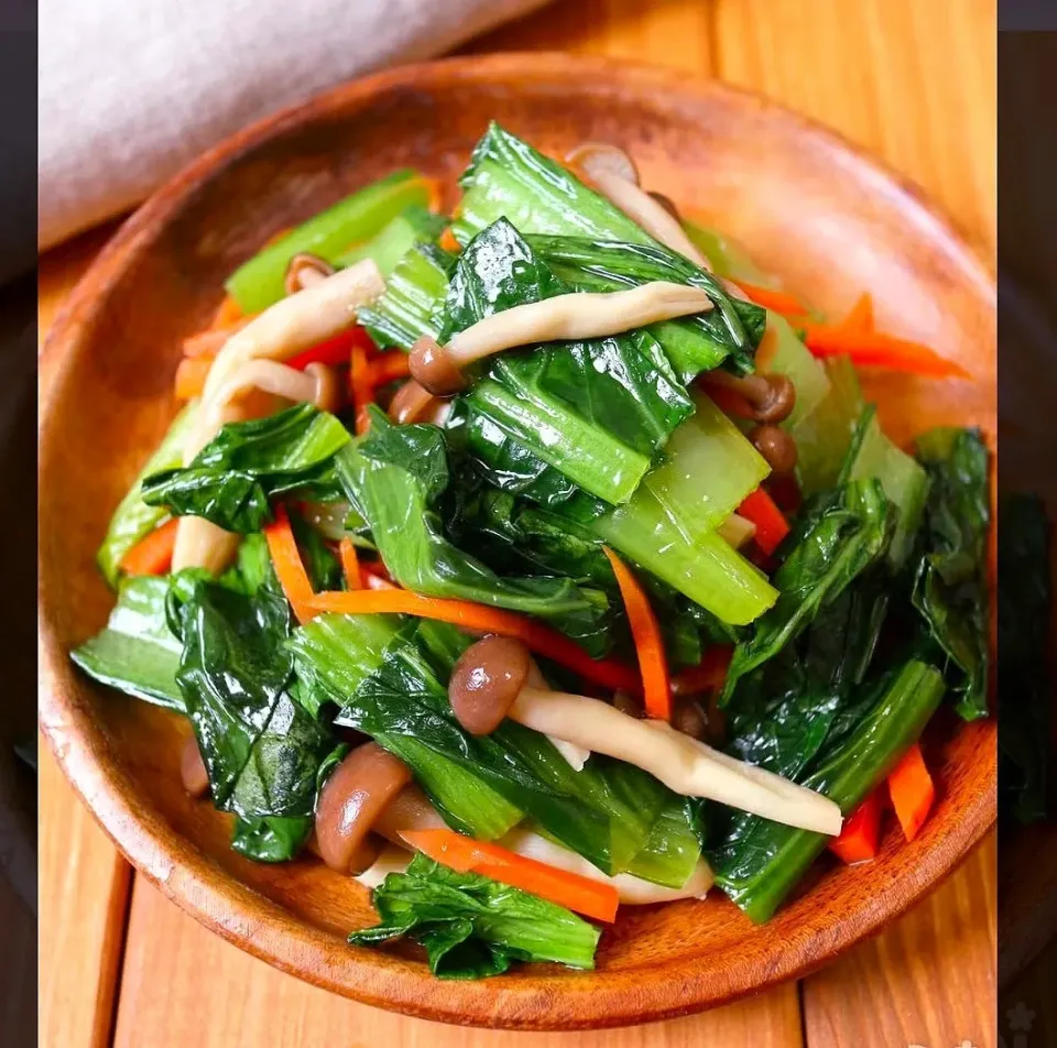 小松菜ときのこの胡麻油お浸|Ki Lai Wongさん