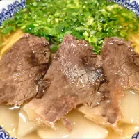 【2025年4月開業】 
【ハラル認証店】 
馬子禄 牛肉面 新宿店 
蘭州牛肉面
（麺の太さ：細、1,050円） 
＋大根大盛 (200円) 
＠東新宿4分 
(JR新宿駅から徒歩10分)
25326
〈醤160塩53噌󠄀23タ11昆9出15 F18冷27混5つ3焼1ポ1〉| 大脇さん