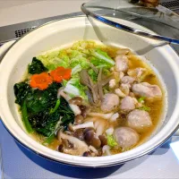 アルモンデちゃんこ鍋🍲|naonaomimichanさん