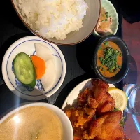 唐揚げ定食　1,000円|みーさん