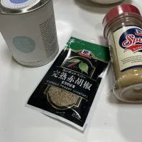 帰ってきたら、宅配便が。スナップディッシュさんユウキ食品さん有難うございます♪楽しみ😊|Saharaさん